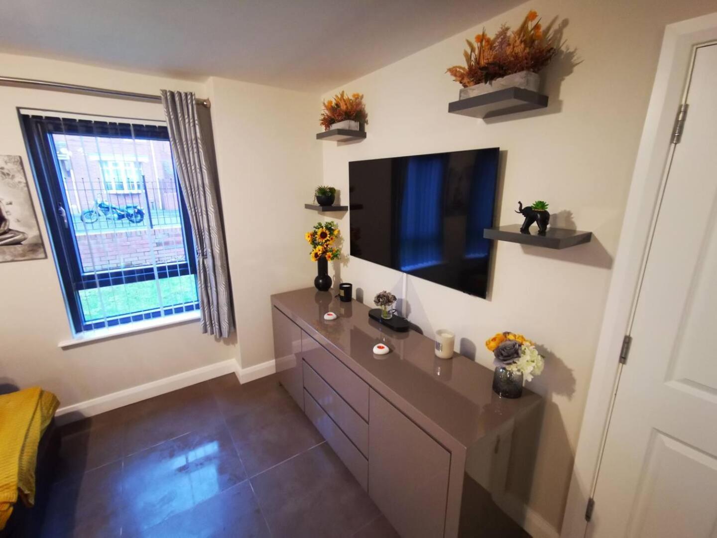 Belfast Central 2 Bedroom Luxurious Modern Stay Exterior foto