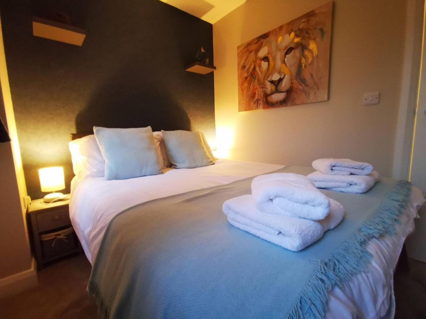 Belfast Central 2 Bedroom Luxurious Modern Stay Exterior foto